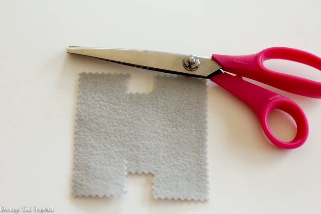 10 Minute DIY Earbud Holder Average But Inspired